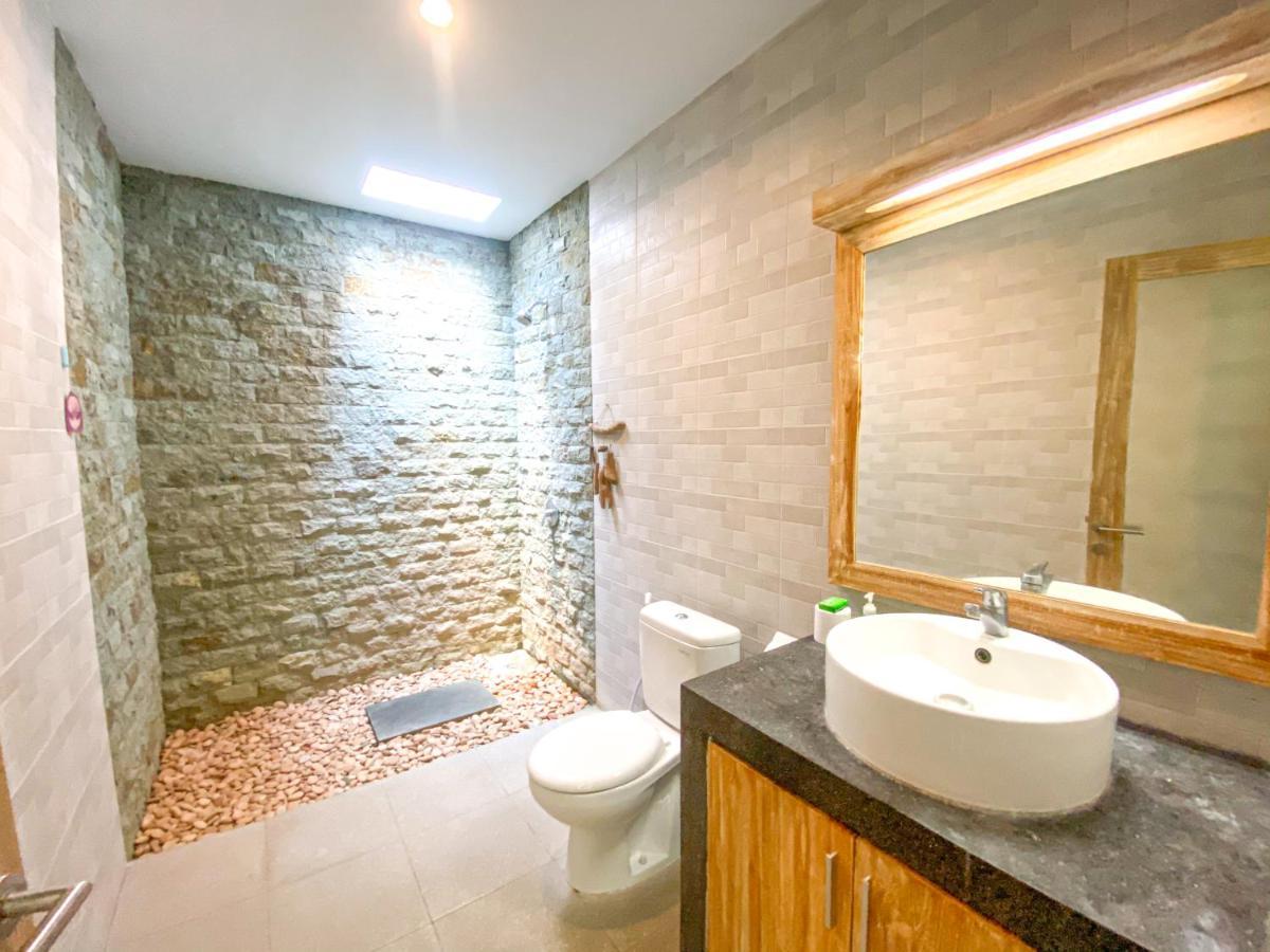 Tropical Luxe Villas Canggu - Finns & Atlas Luaran gambar