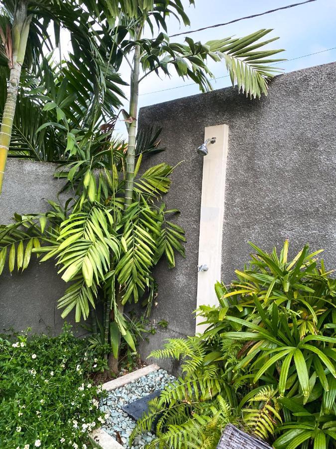 Tropical Luxe Villas Canggu - Finns & Atlas Luaran gambar
